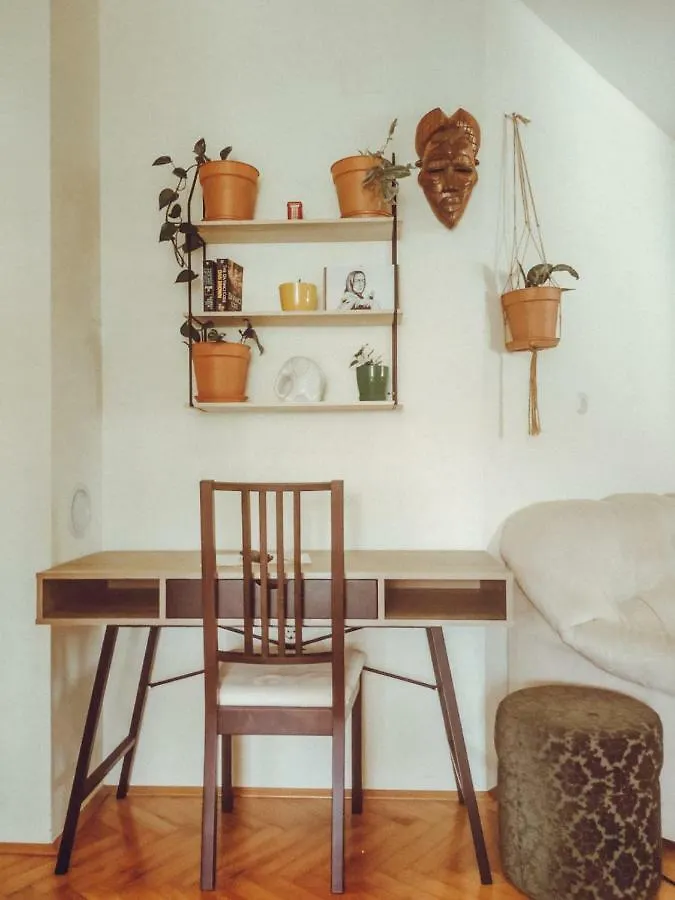 Apartment Yolanda Pula